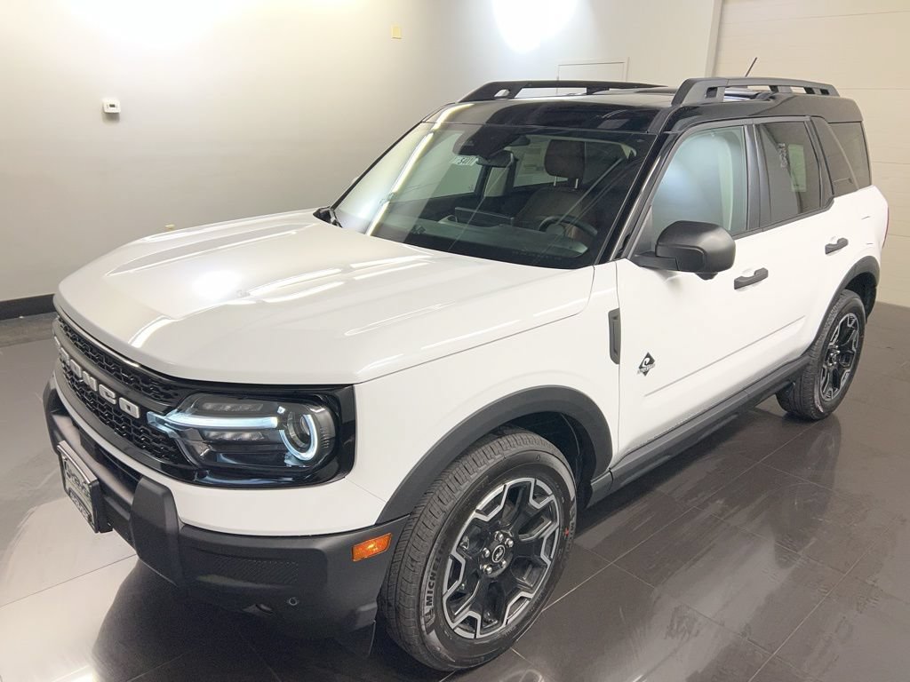 New 2026 Ford Bronco Sport Outer Banks w/ Outer Banks Tech Package+ AWD/4WD image 3