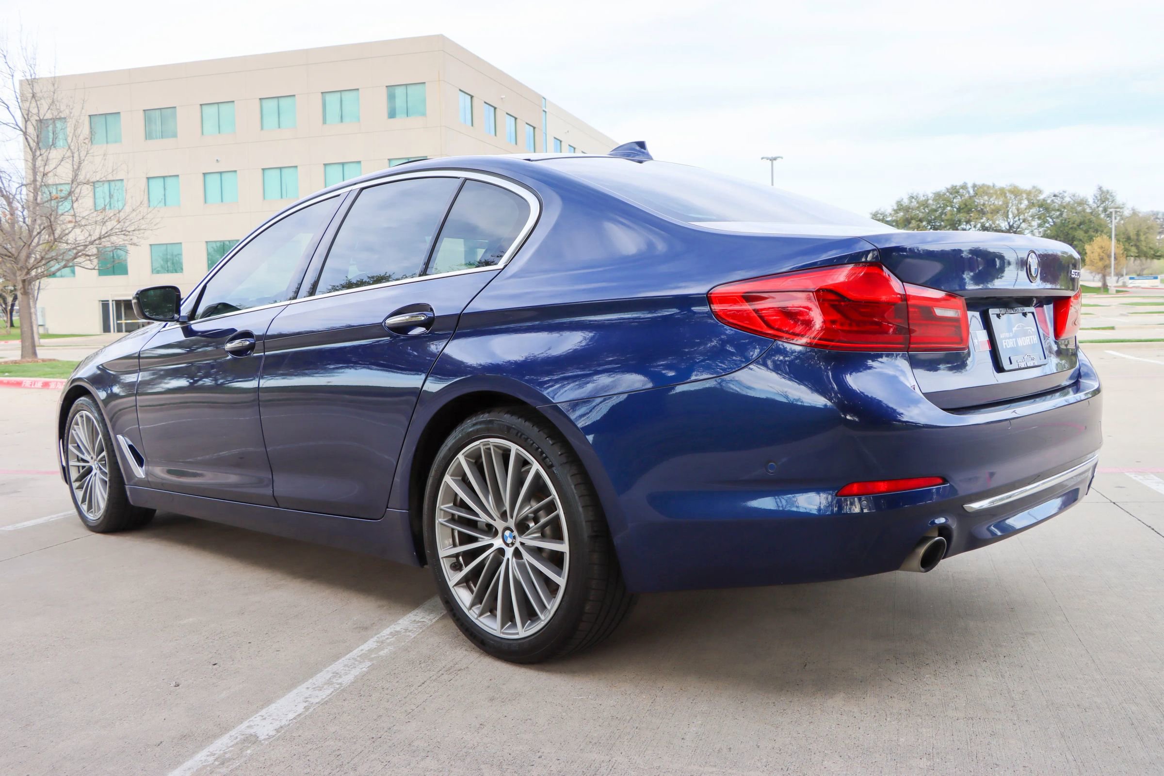 Used 2017 BMW 530i image 5