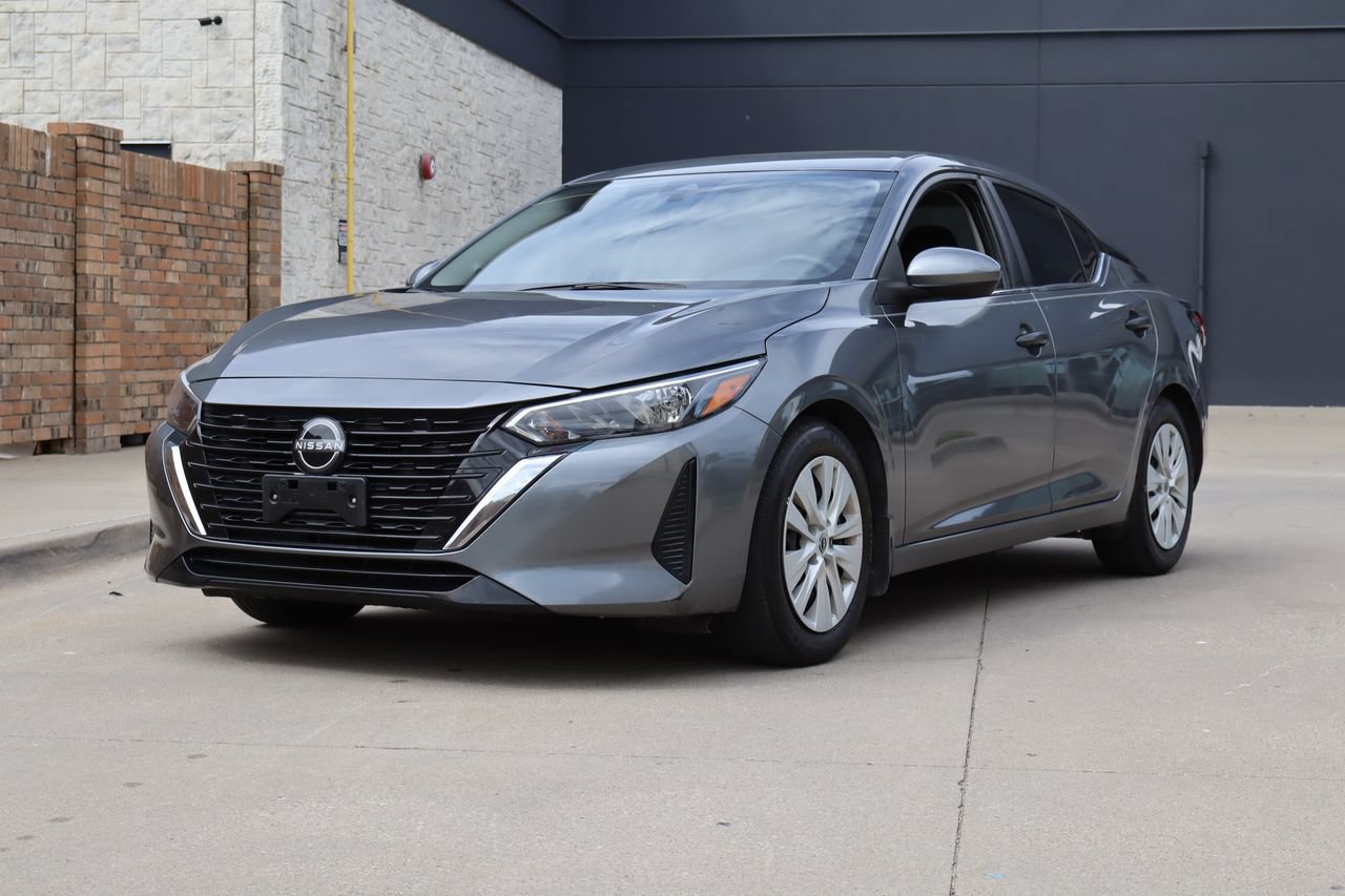 Used 2024 Nissan Sentra S FWD image 2