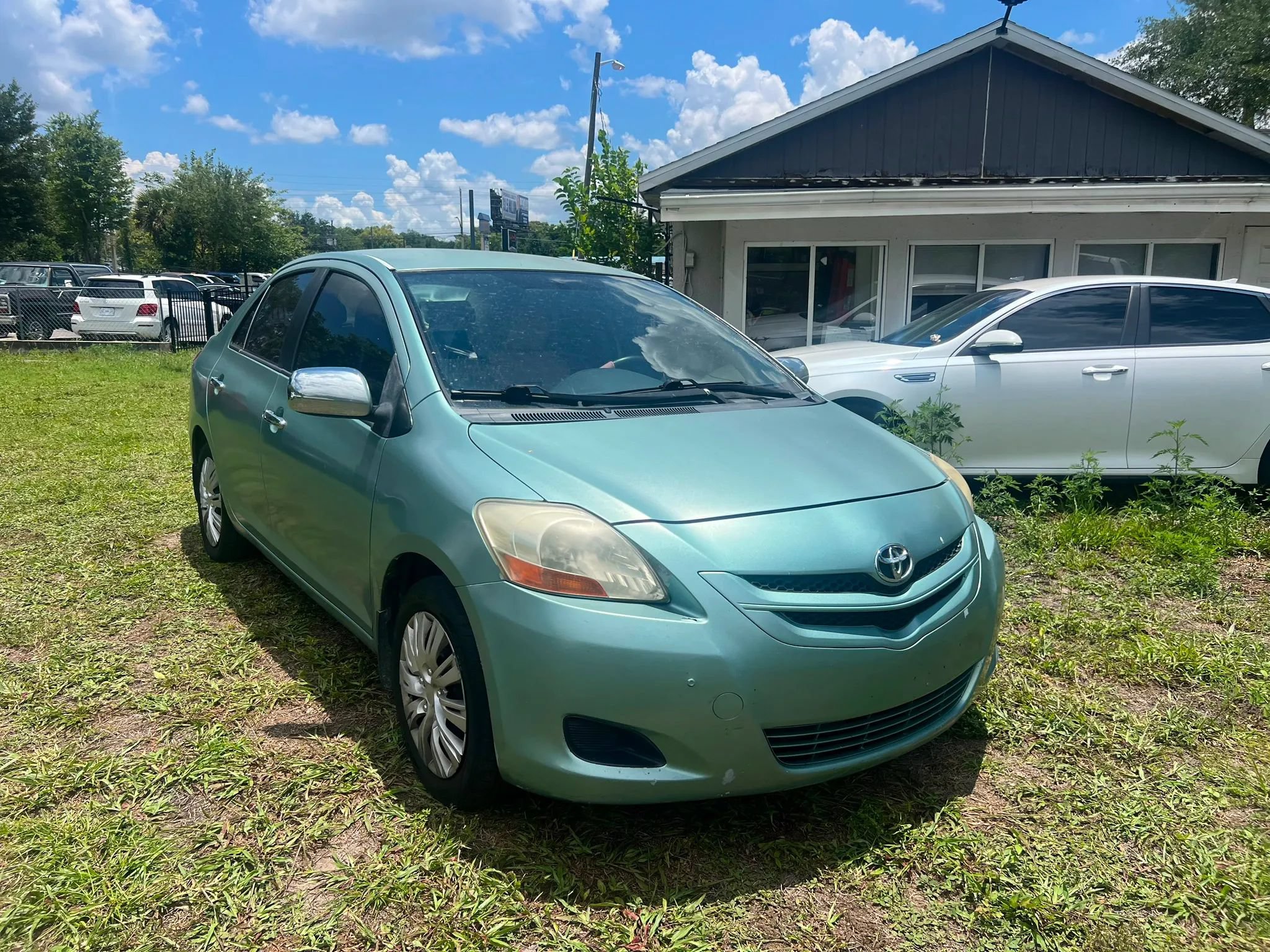 Used 2007 Toyota Yaris S FWD image 8