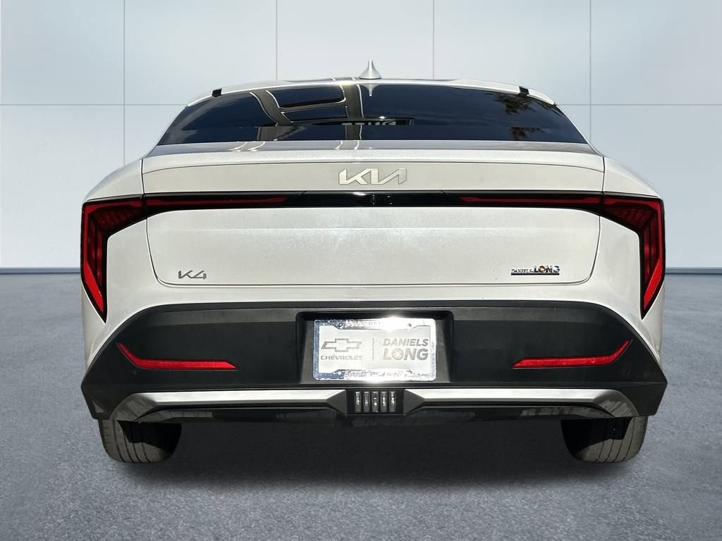 Used 2025 Kia K4 LXS image 4