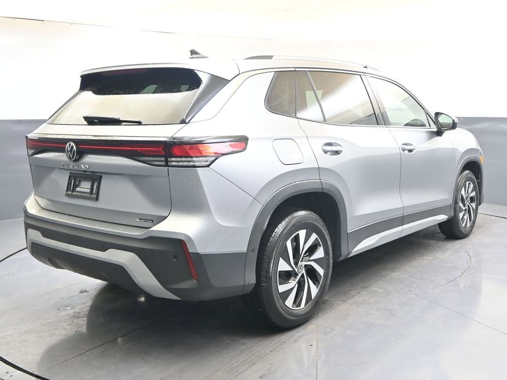 New 2026 Volkswagen Tiguan S image 5