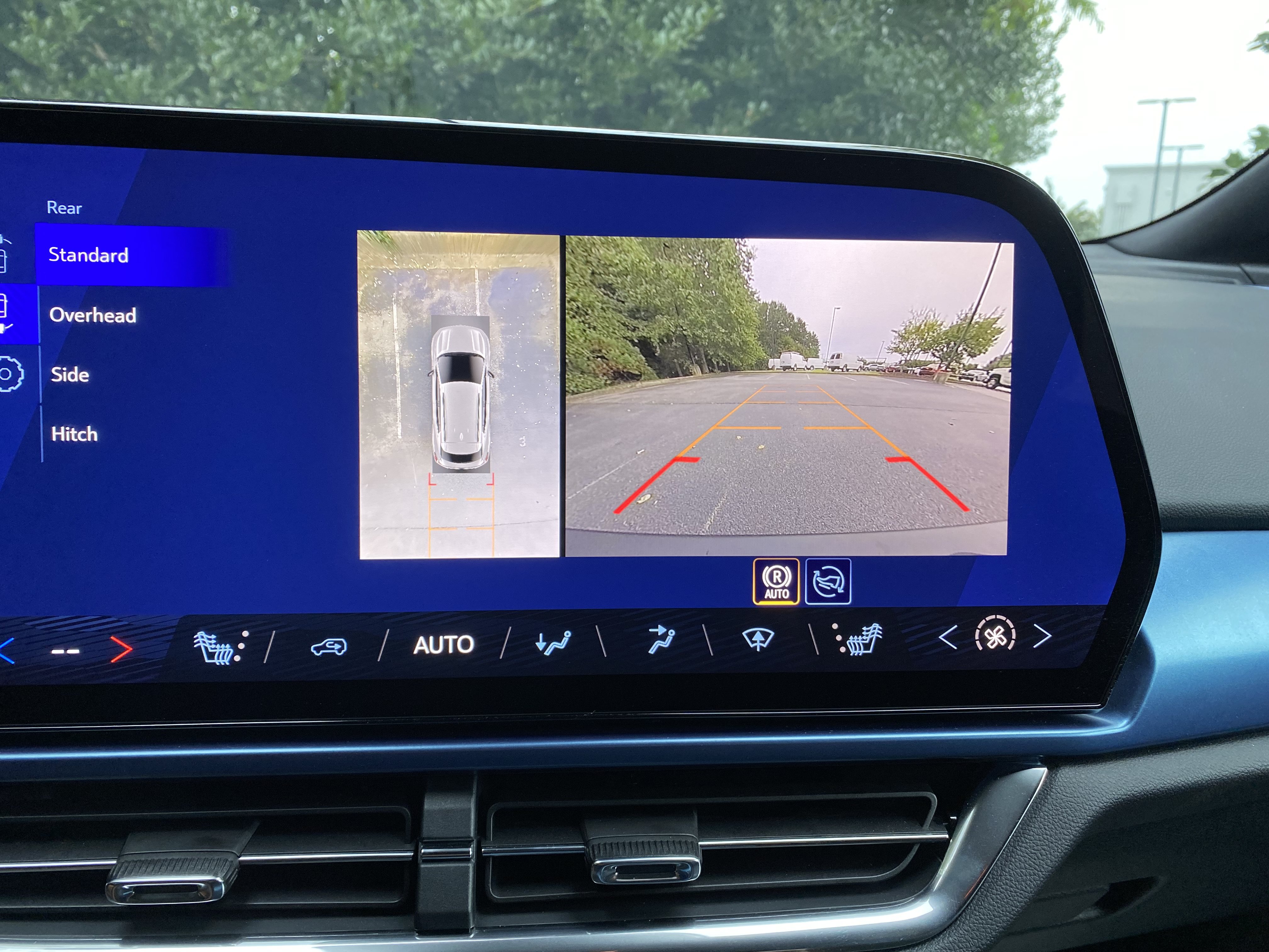 New 2026 Chevrolet Equinox EV LT AWD/4WD image 27