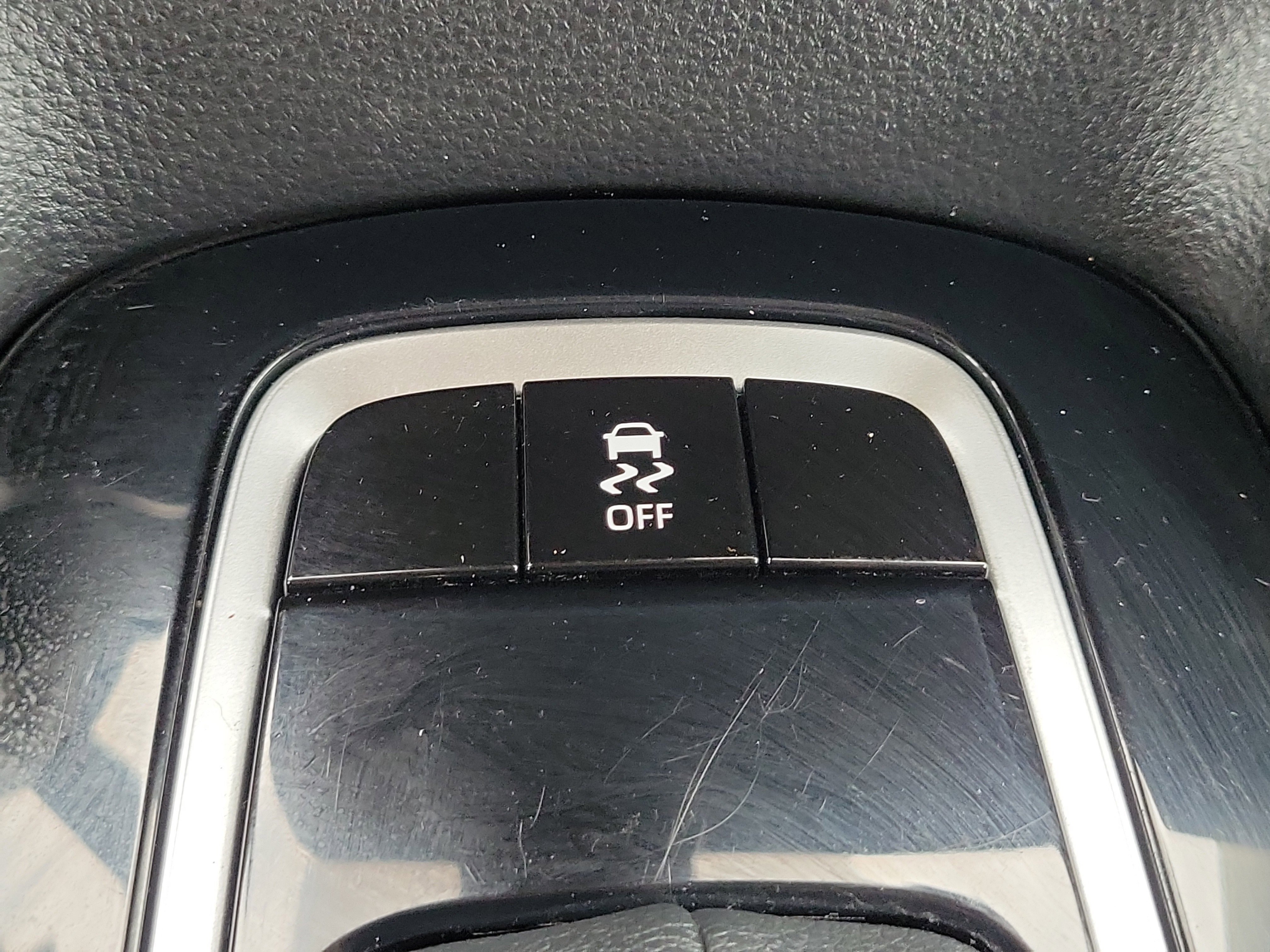 Used 2024 Toyota Corolla LE image 29