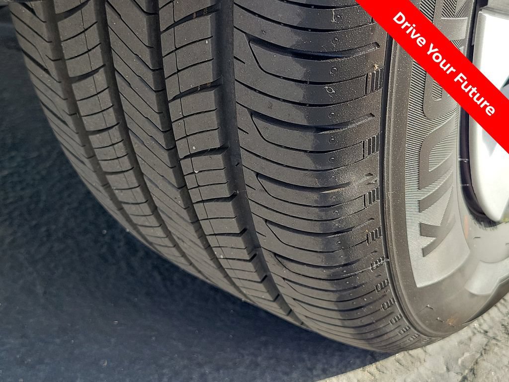 Certified 2025 Nissan Altima 2.5 S FWD image 25