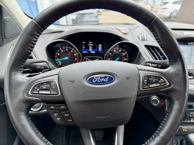 Used 2017 Ford Escape Titanium image 26