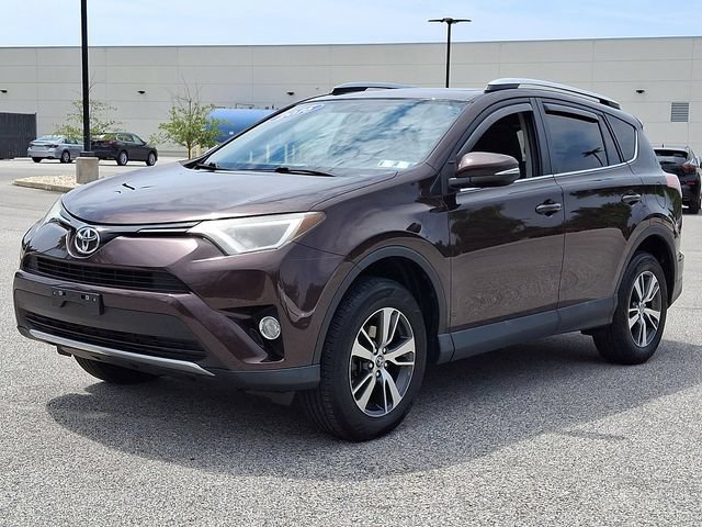Used 2016 Toyota RAV4 XLE AWD/4WD image 6
