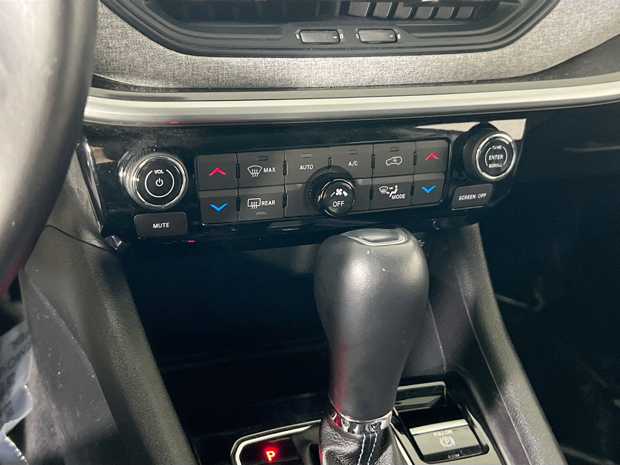 Used 2022 Jeep Compass Latitude w/ Convenience Group image 15