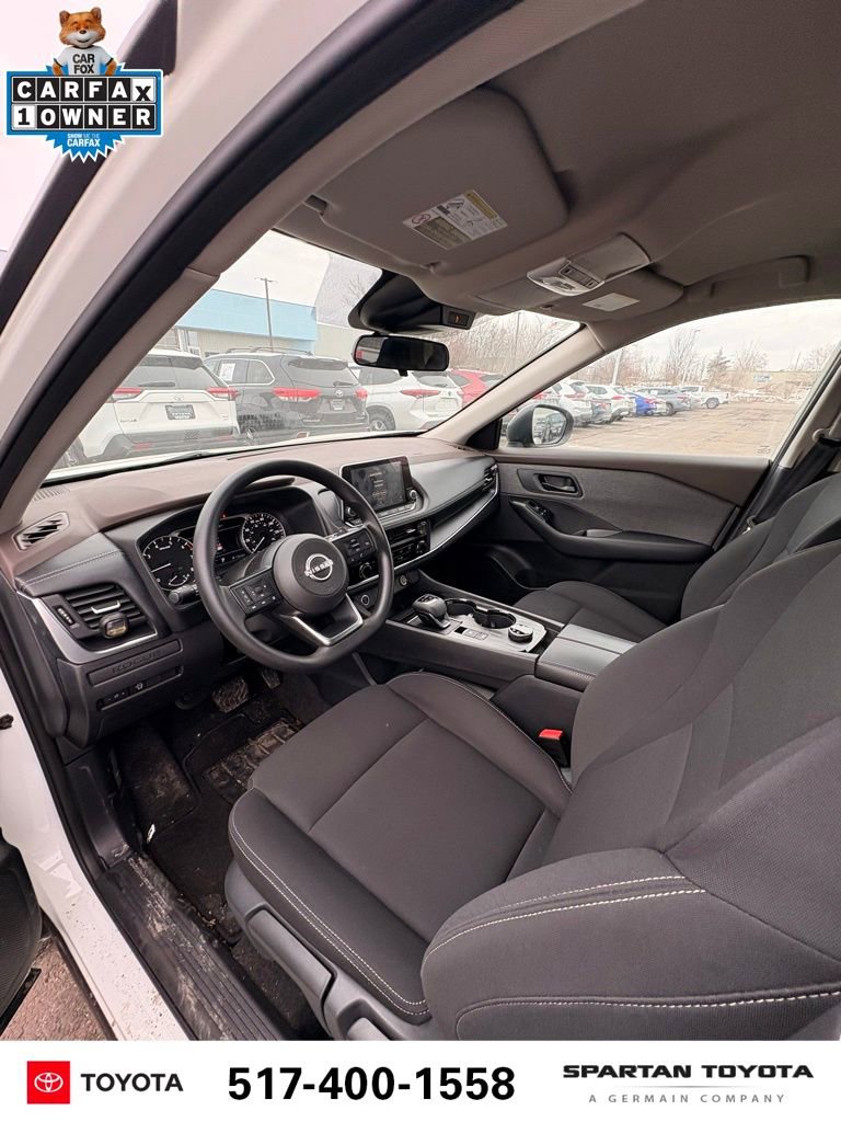 Used 2023 Nissan Rogue S image 12