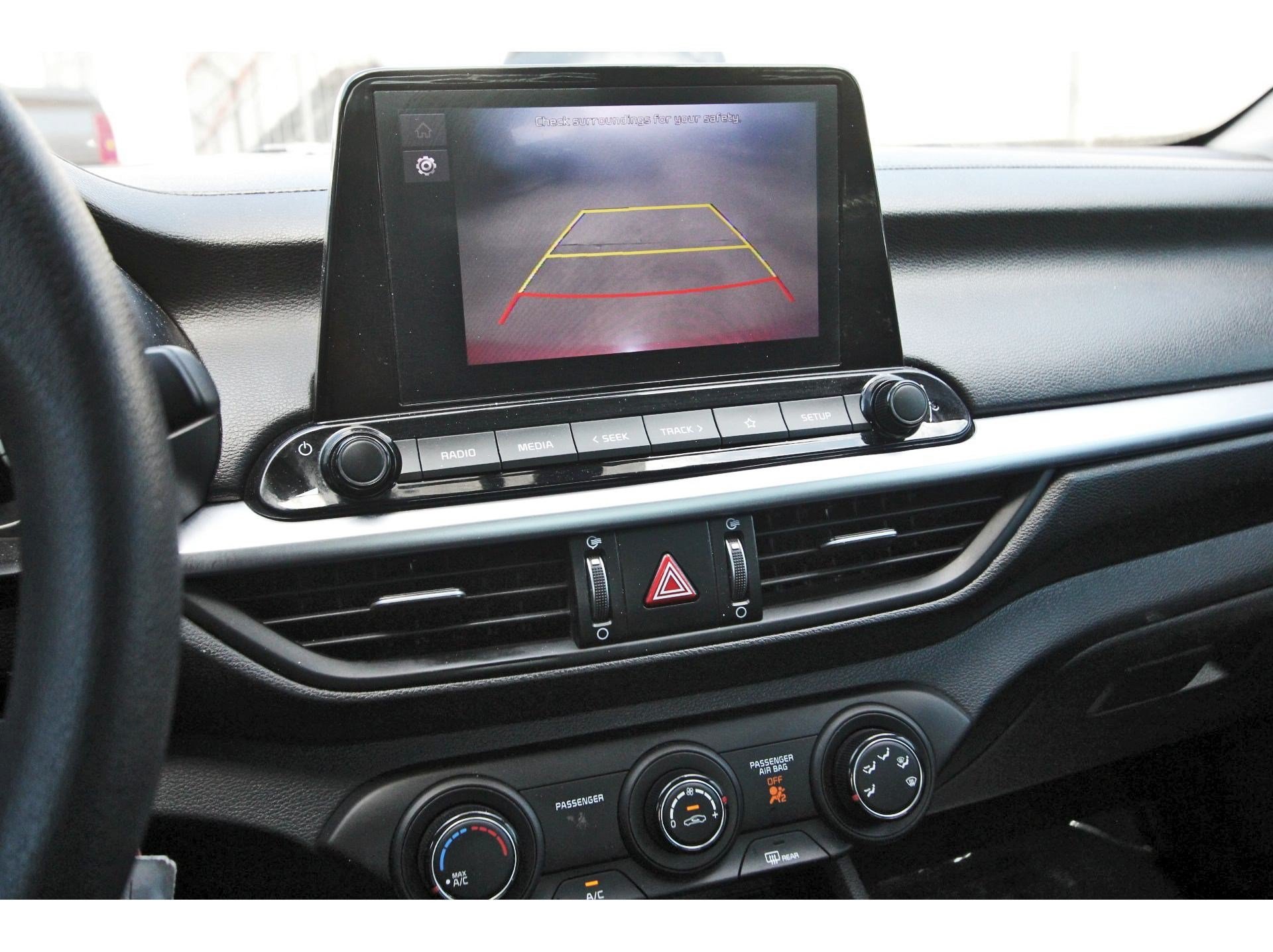Used 2022 Kia Forte LXS FWD image 25