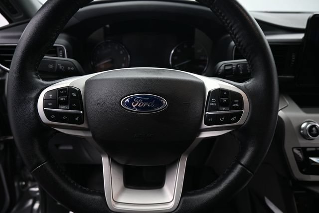 Certified 2022 Ford Explorer XLT w/ Equipment Group 202A AWD/4WD image 20