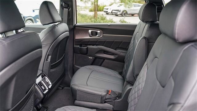 New 2026 Kia Sorento SX Prestige AWD/4WD image 15