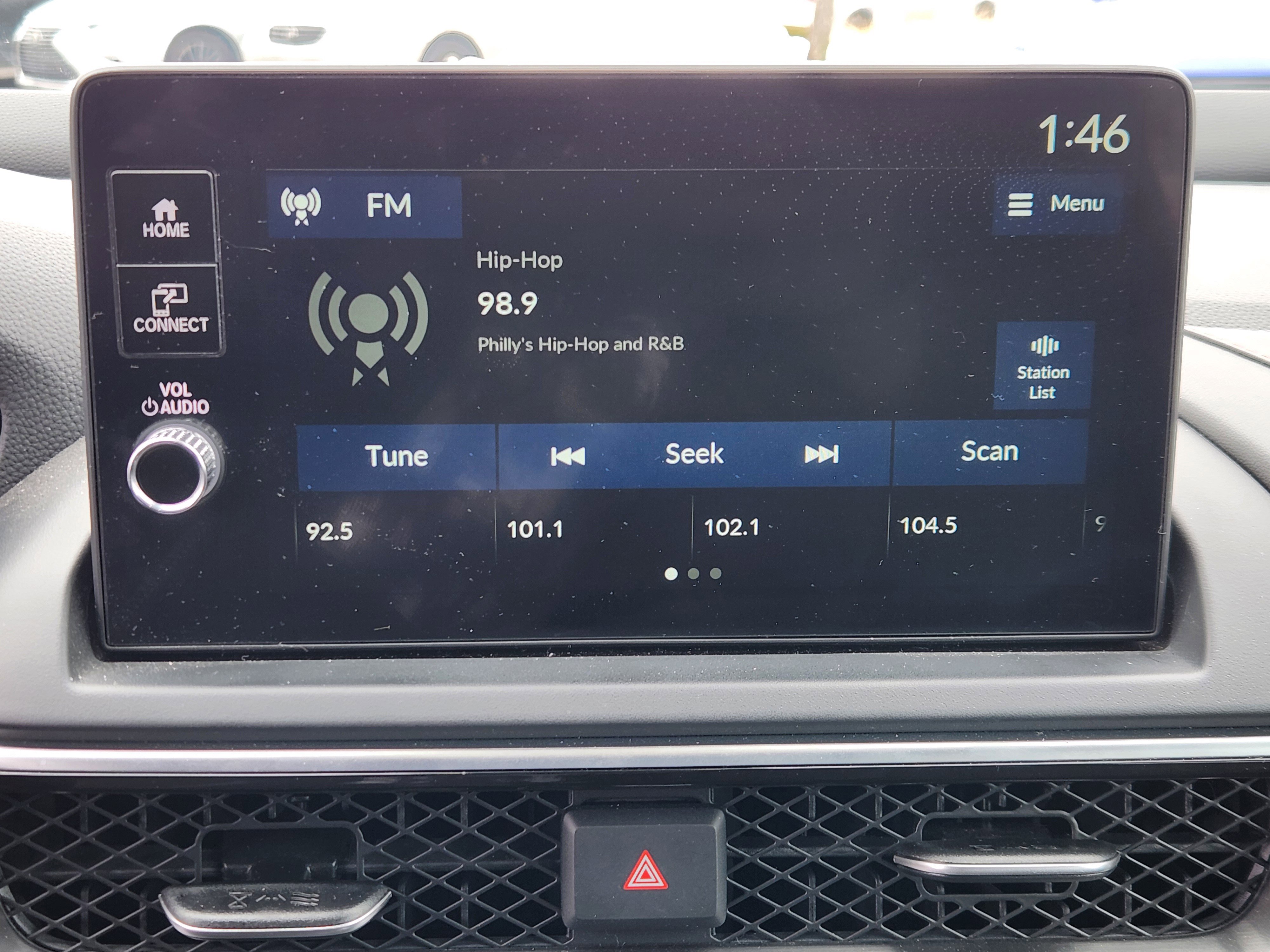 Certified 2025 Acura ADX A-Spec image 11