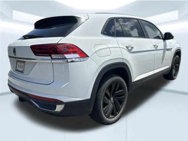 Used 2023 Volkswagen Atlas Cross Sport SE w/ Panoramic Sunroof Package FWD image 6