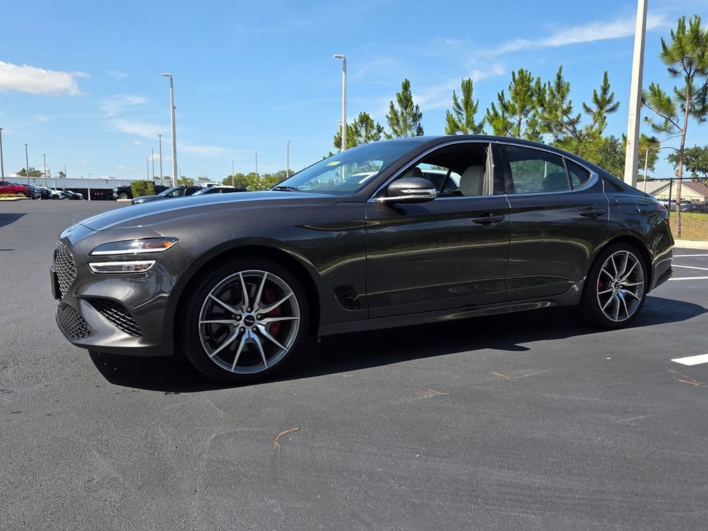 Used 2025 Genesis G70 2.5T RWD image 3