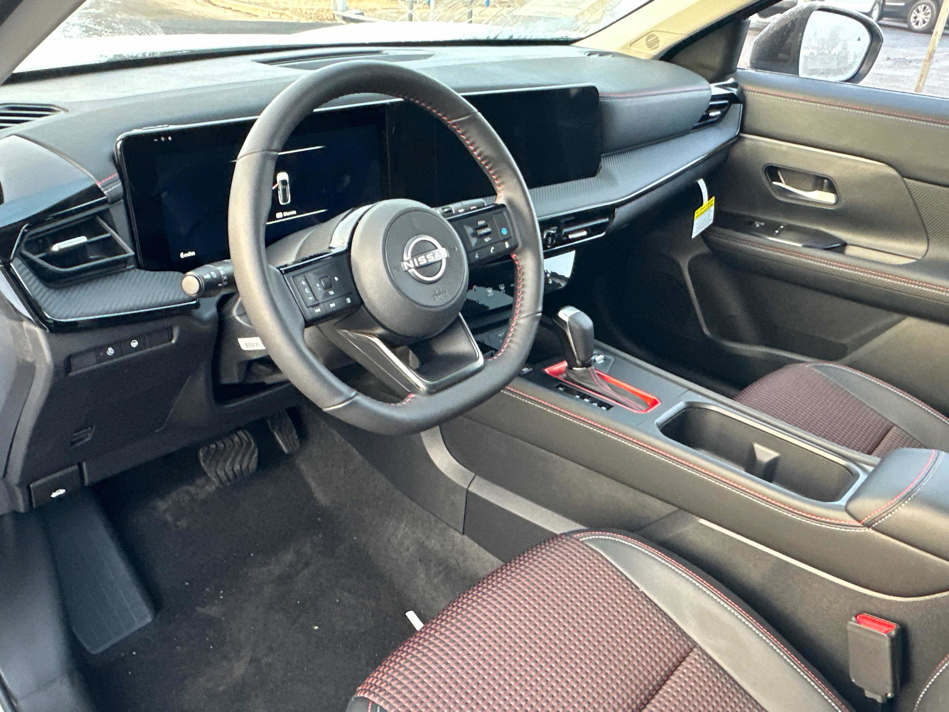 New 2026 Nissan Kicks SR w/ SR Premium Package image 32