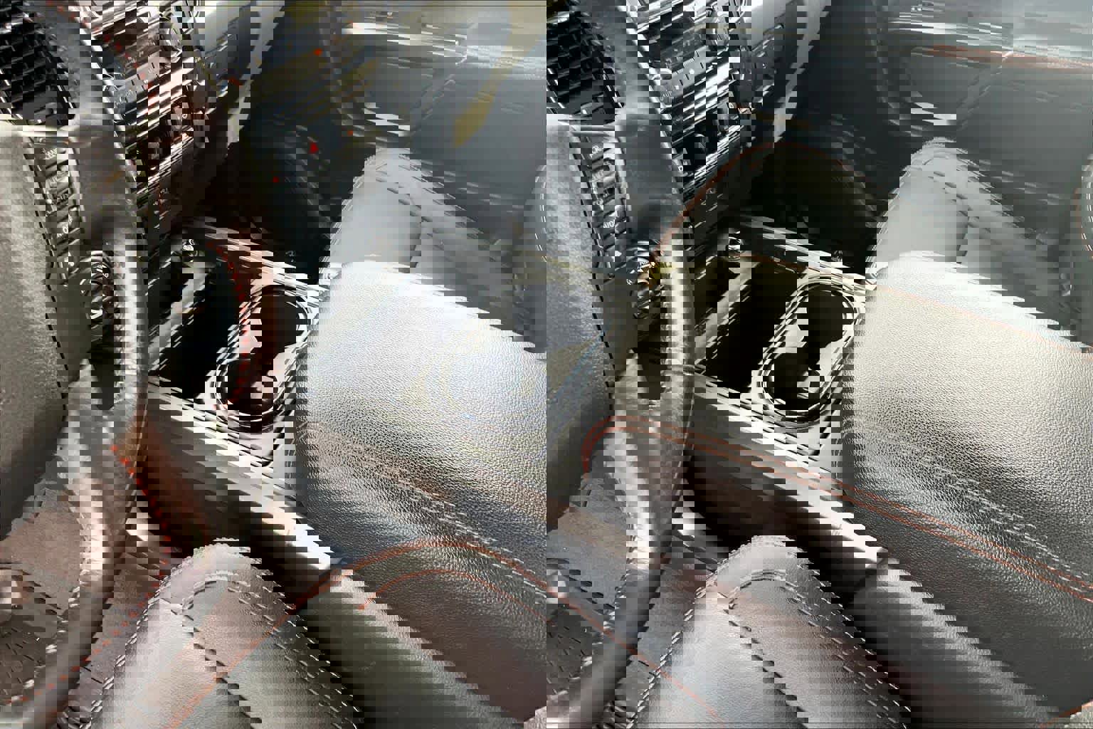 Used 2022 Nissan Titan PRO-4X w/ Pro-4x Convenience Package image 17