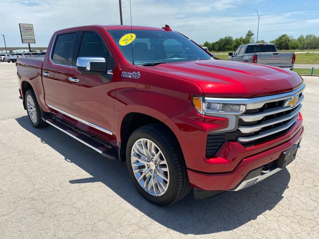 Used 2024 Chevrolet Silverado 1500 High Country w/ Technology Package AWD/4WD image 8