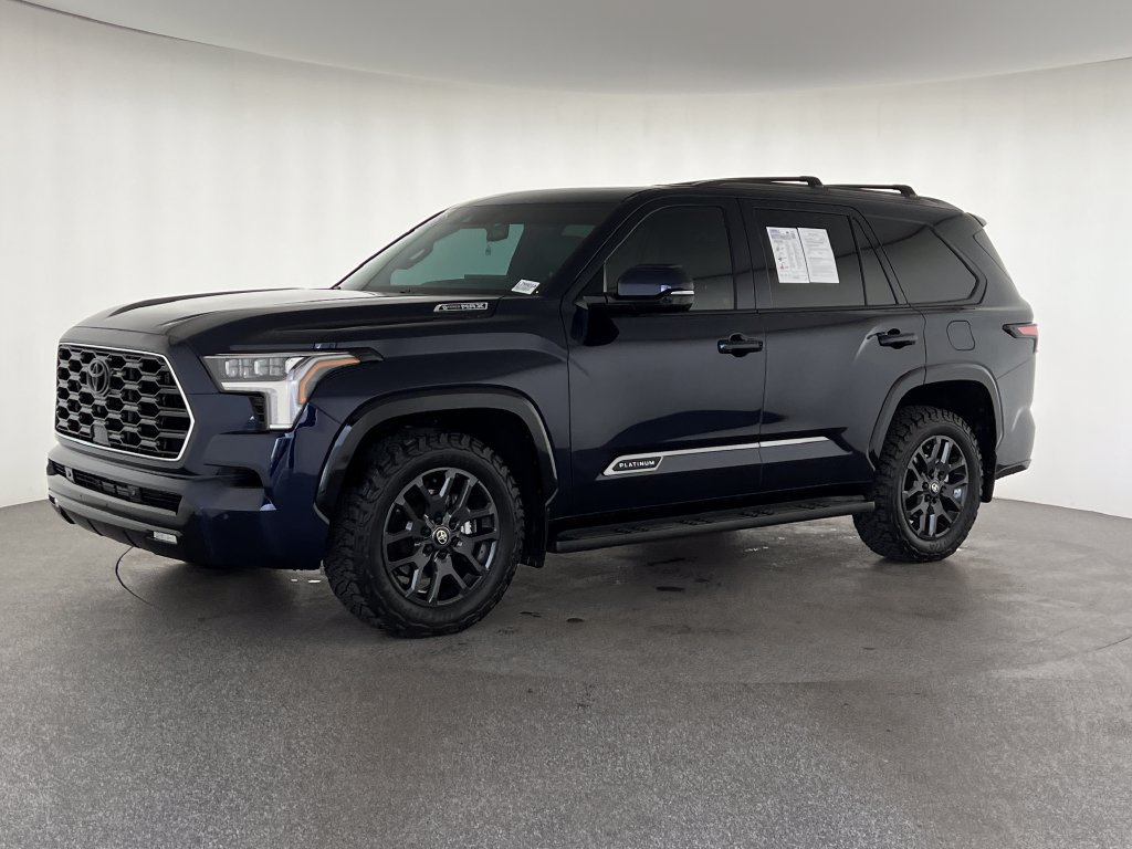 Used 2025 Toyota Sequoia Platinum AWD/4WD image 10