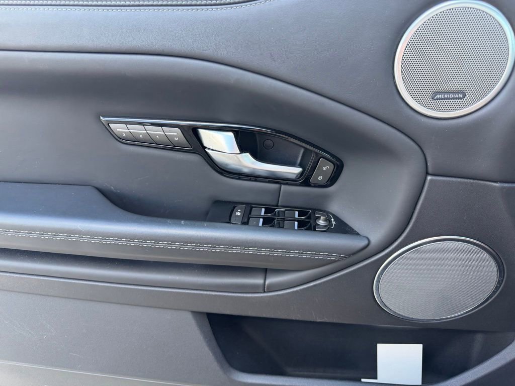 Used 2017 Land Rover Range Rover Evoque HSE Dynamic image 22