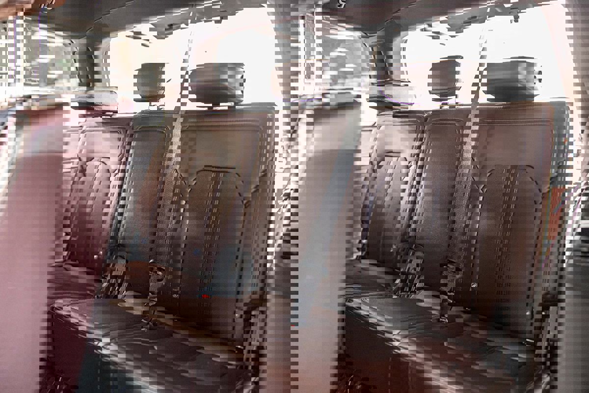 Used 2024 Ford Expedition Limited AWD/4WD image 37