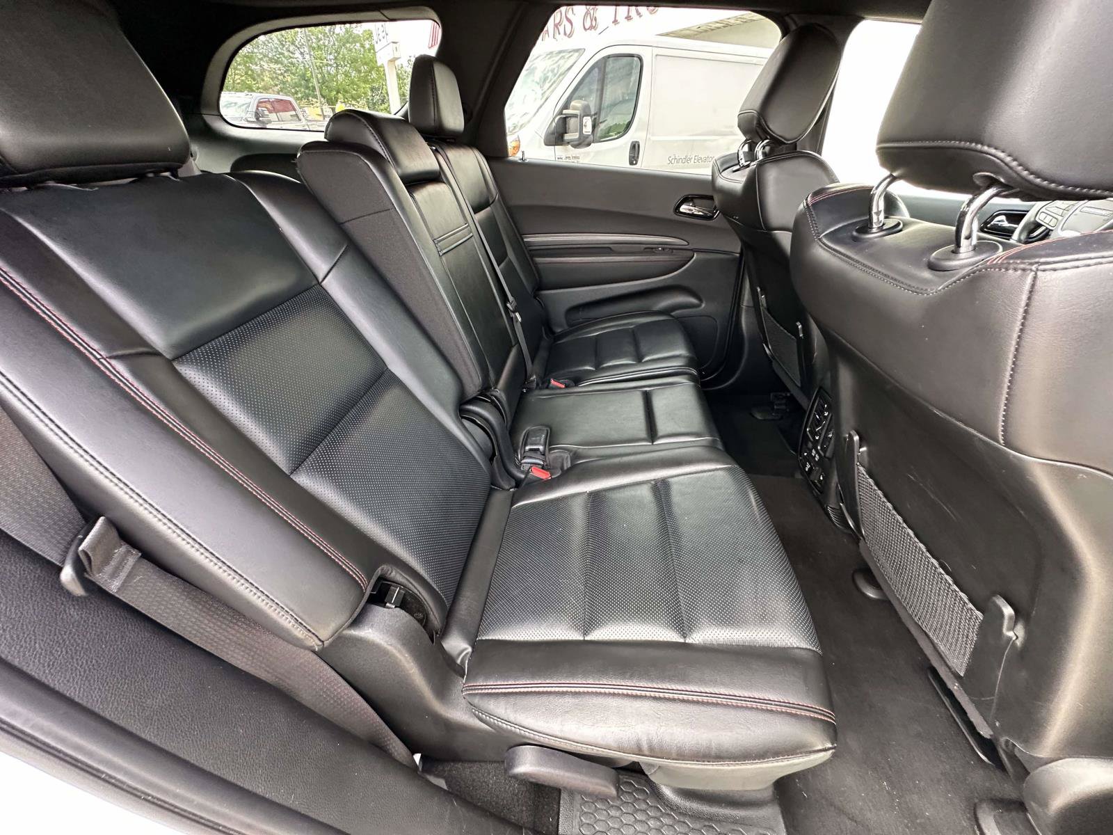 Used 2024 Dodge Durango GT RWD image 9