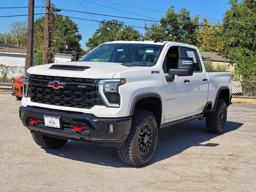 New 2026 Chevrolet Silverado 2500 ZR2 w/ LPO, Dark Essentials Package