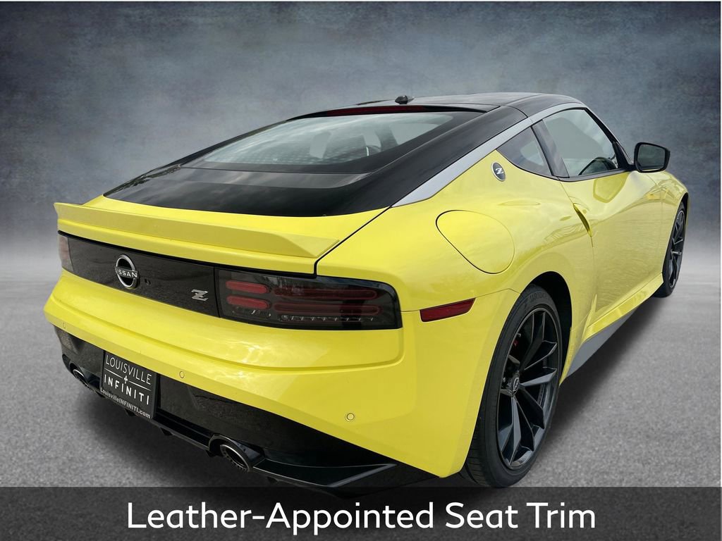 Used 2024 Nissan Z Performance w/ Floor Mat Package RWD image 8
