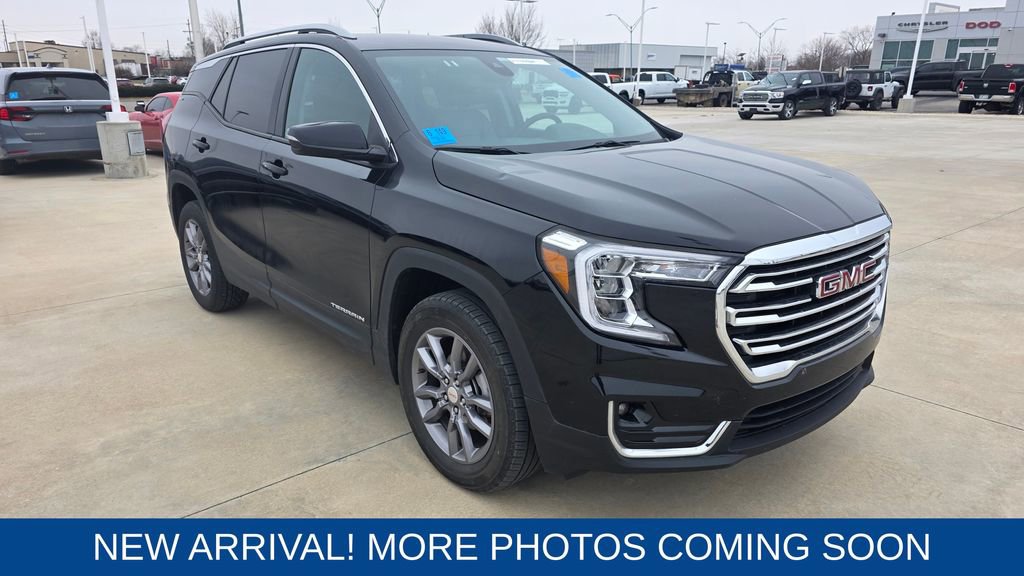 Used 2024 GMC Terrain SLT image 7