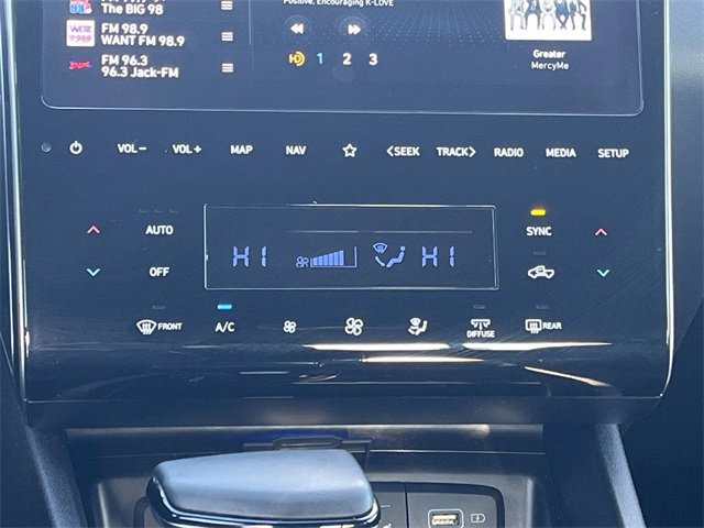 Certified 2024 Hyundai Santa Cruz Limited image 16