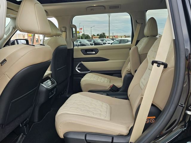 New 2026 Nissan Armada Platinum image 6