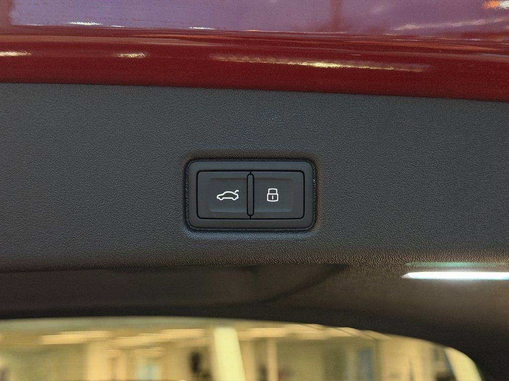 New 2025 Audi Q5 Prestige AWD/4WD image 14