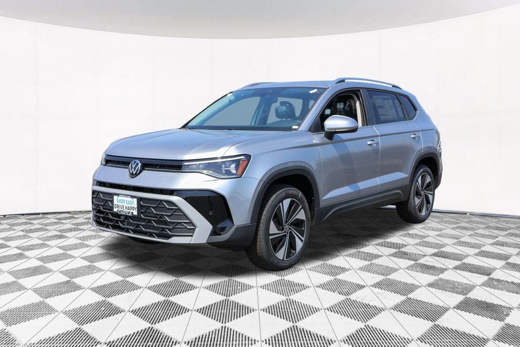 New 2025 Volkswagen Taos SE image 18
