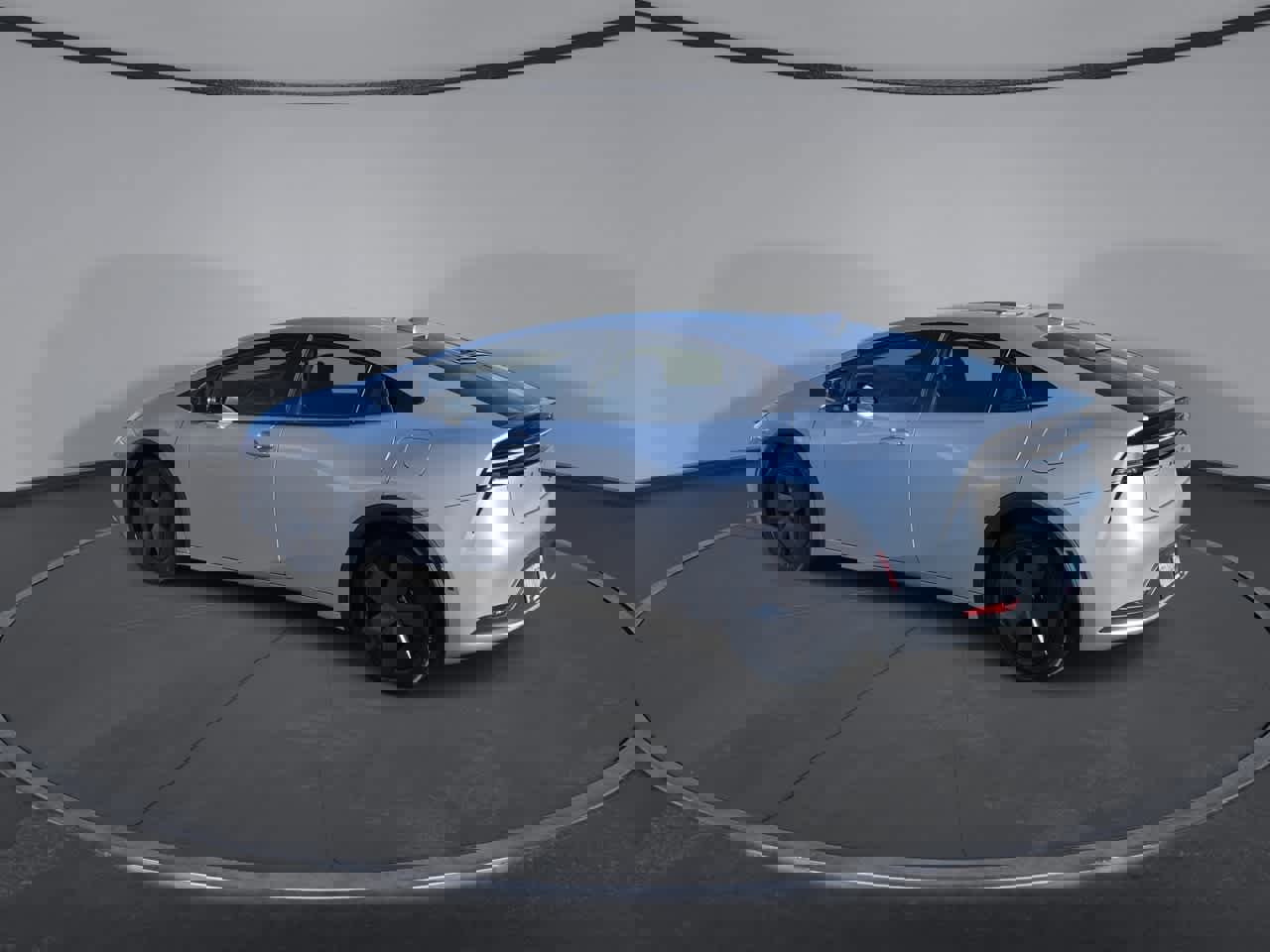 Used 2024 Toyota Prius Prime SE image 6