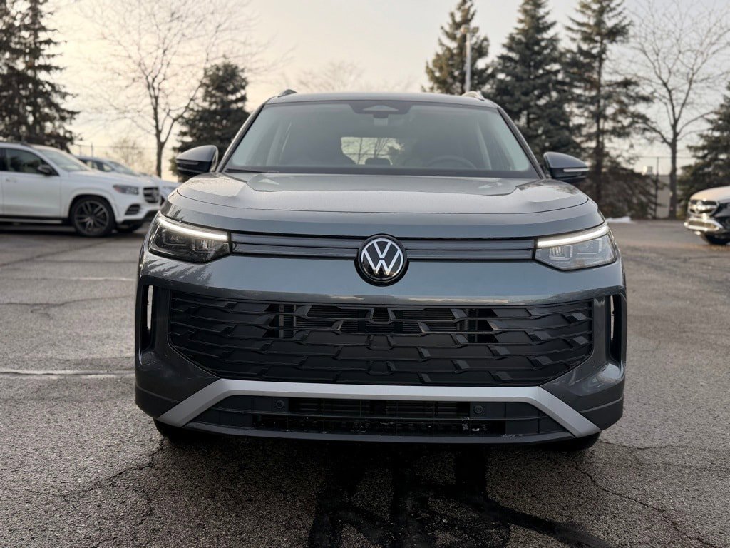 New 2026 Volkswagen Tiguan S AWD/4WD image 2