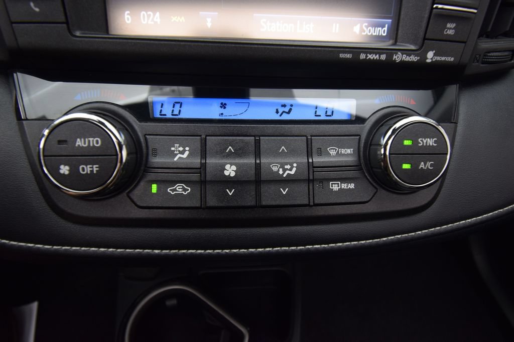 Used 2016 Toyota RAV4 Limited AWD/4WD image 35