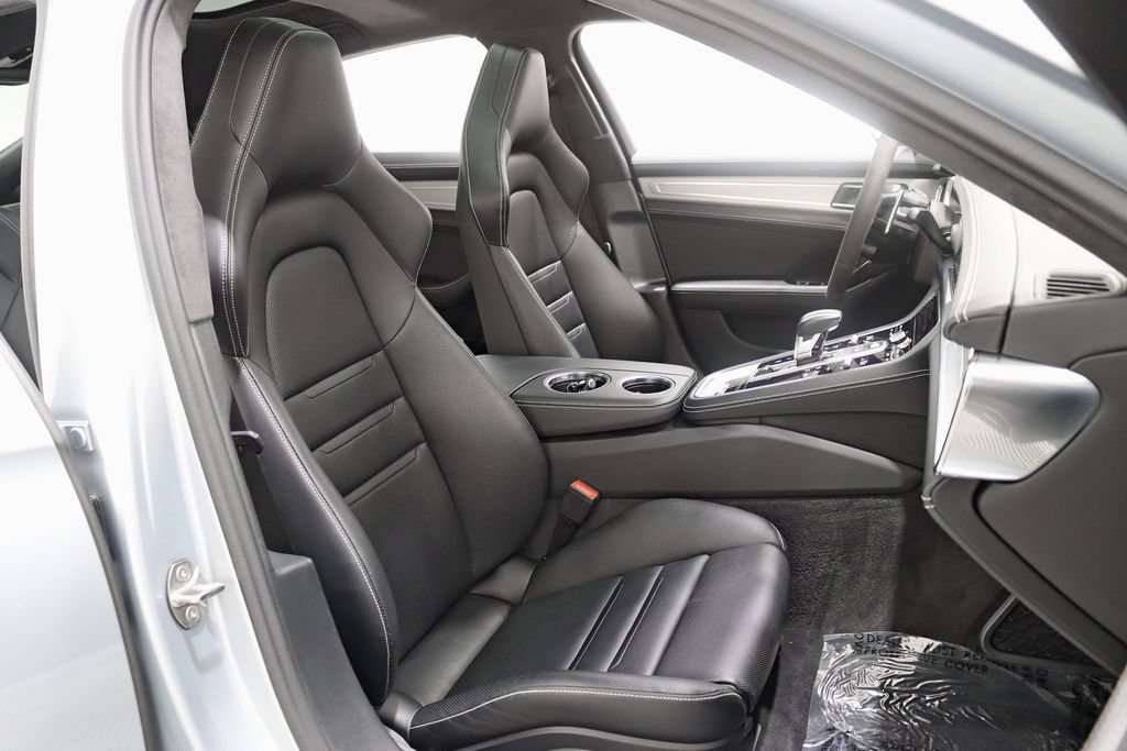 Used 2023 Porsche Panamera GTS AWD/4WD image 29