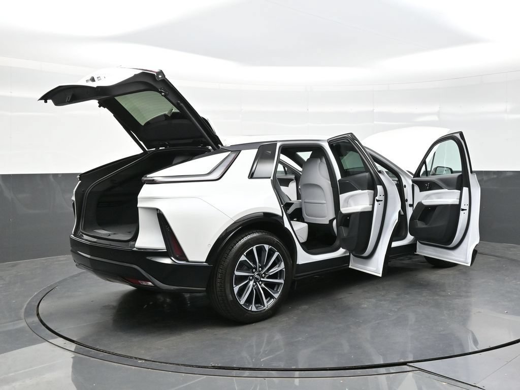 Certified 2024 Cadillac Lyriq Sport AWD/4WD image 43