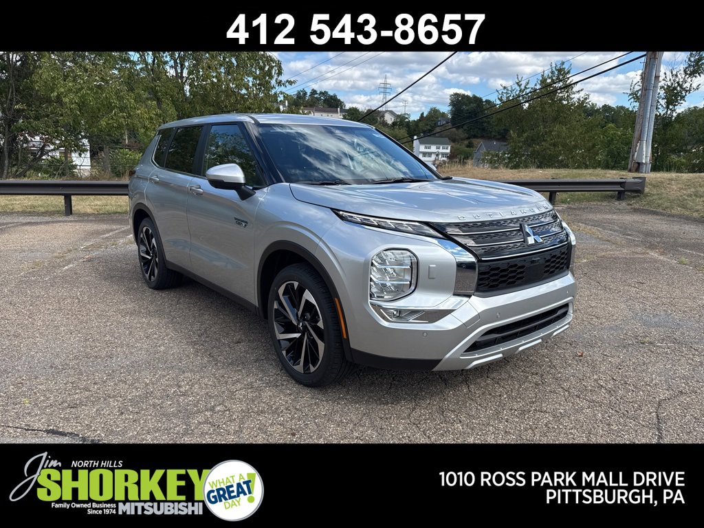 New 2025 Mitsubishi Outlander SE