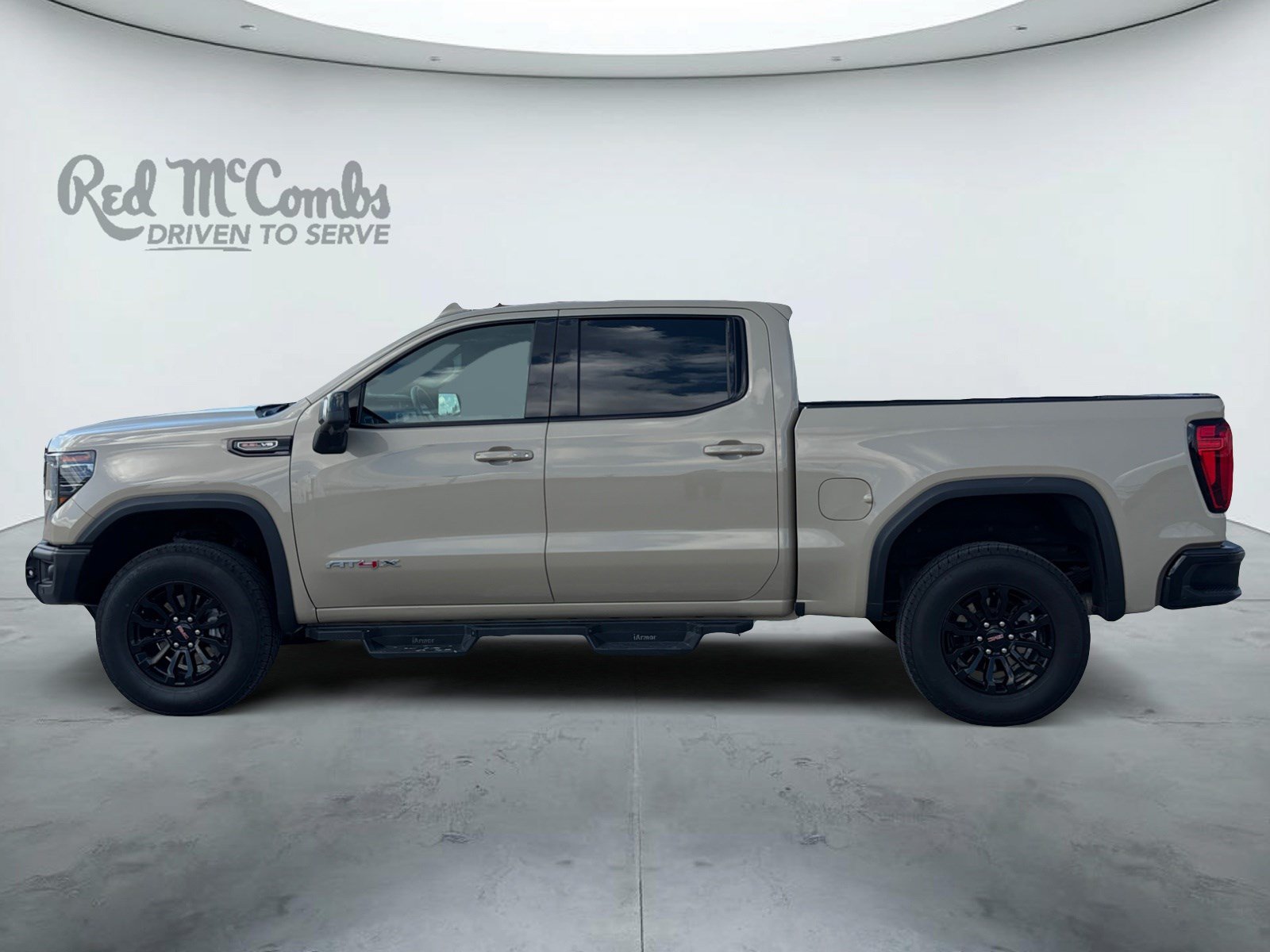 Used 2023 GMC Sierra 1500 AT4X AWD/4WD image 8