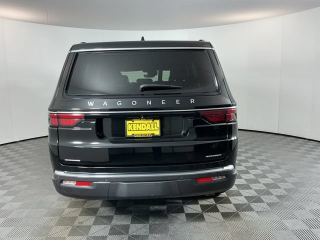 Used 2022 Jeep Wagoneer Series III w/ Rear Seat Entertainment Group AWD/4WD image 5