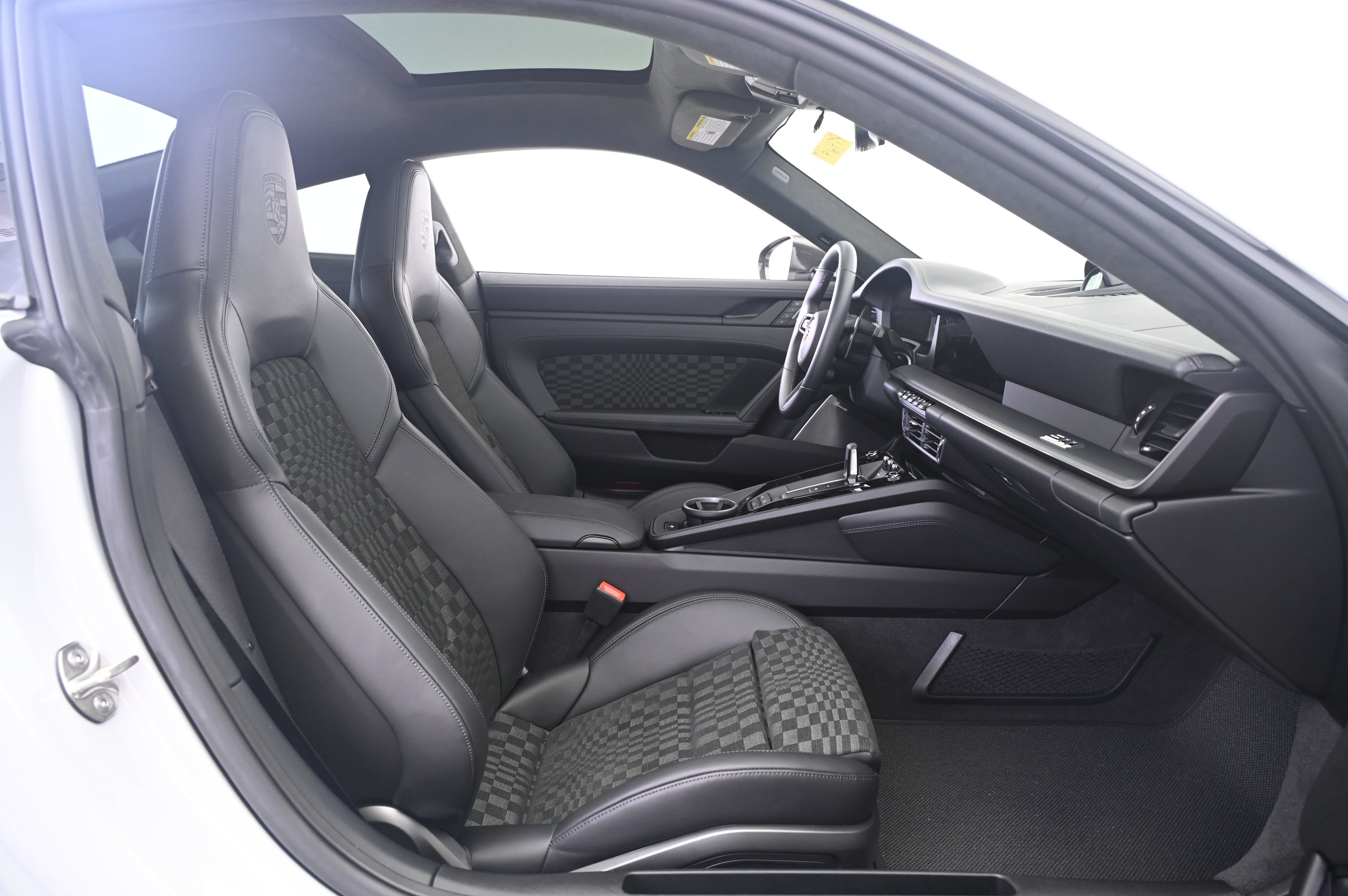 Certified 2026 Porsche 911 Carrera 4 GTS AWD/4WD image 19