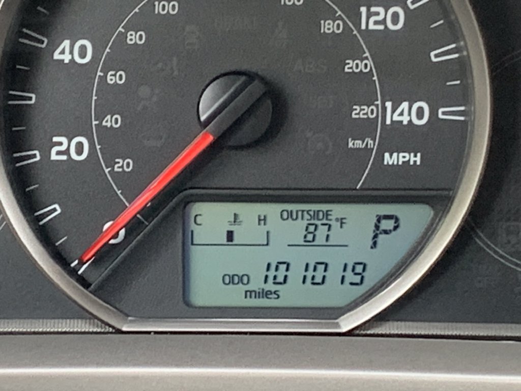 Used 2015 Toyota RAV4 XLE FWD image 9