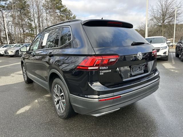 Used 2020 Volkswagen Tiguan SE w/ Panoramic Sunroof Package image 3