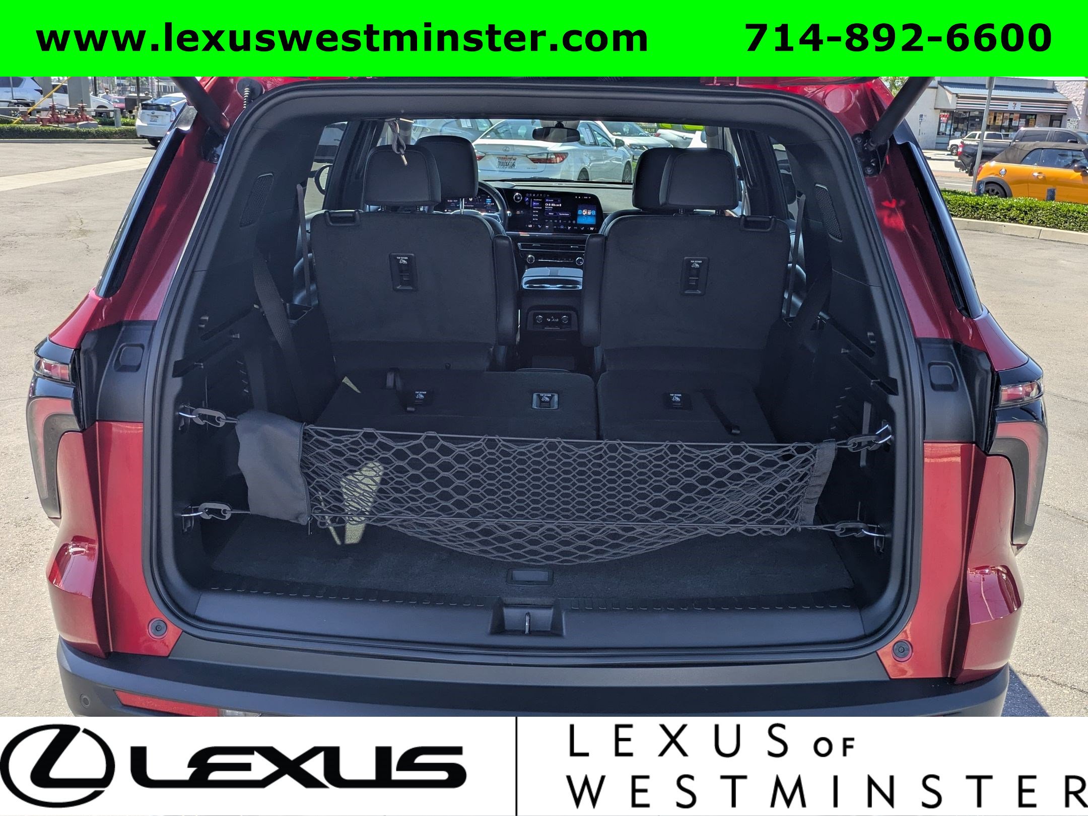 Used 2024 Chevrolet Traverse Z71 image 10