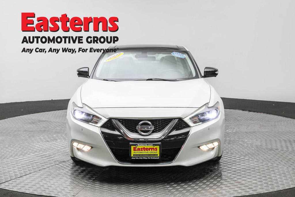 Used 2017 Nissan Maxima Platinum image 2
