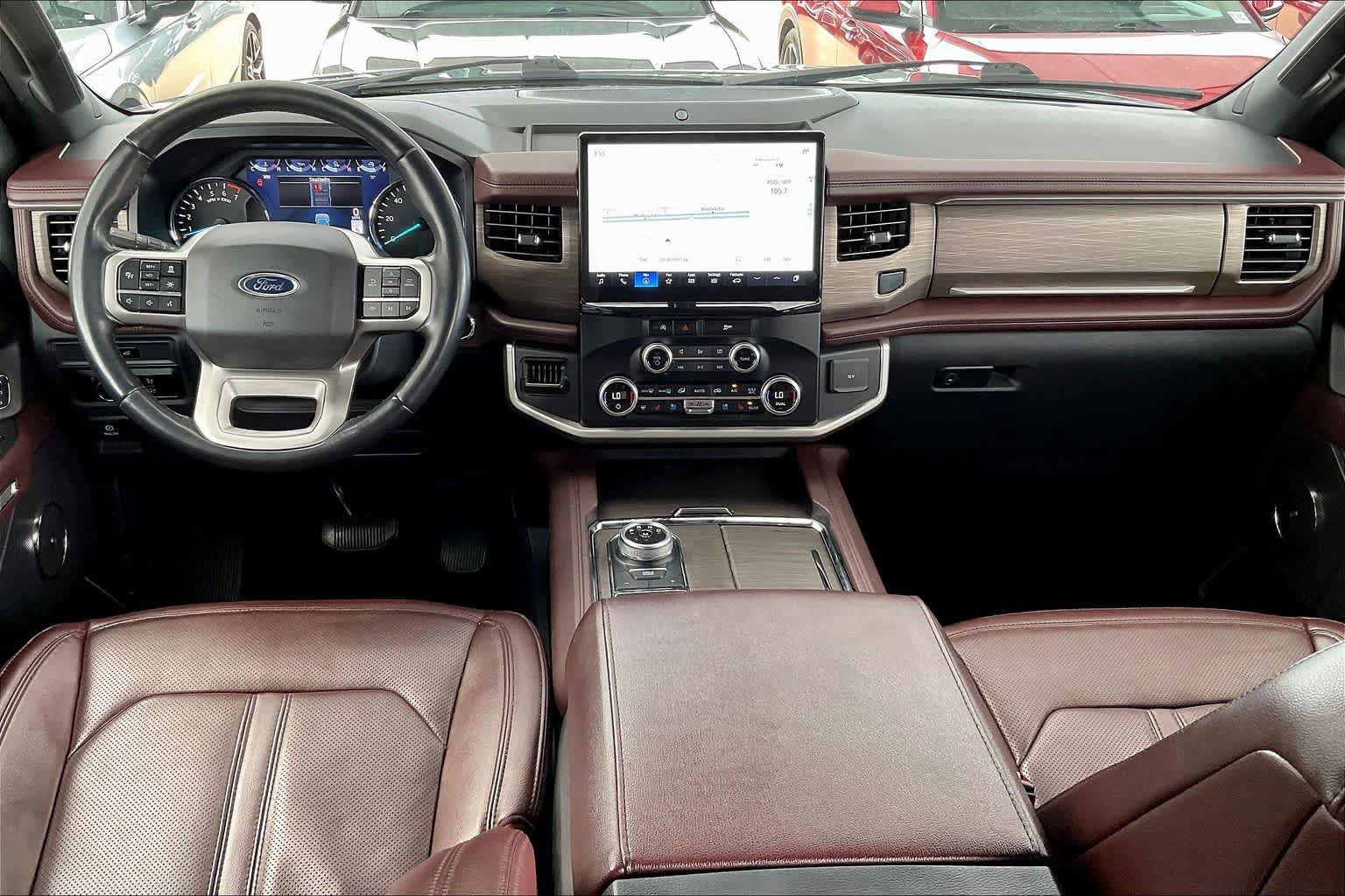 Used 2024 Ford Expedition Max Limited RWD image 16