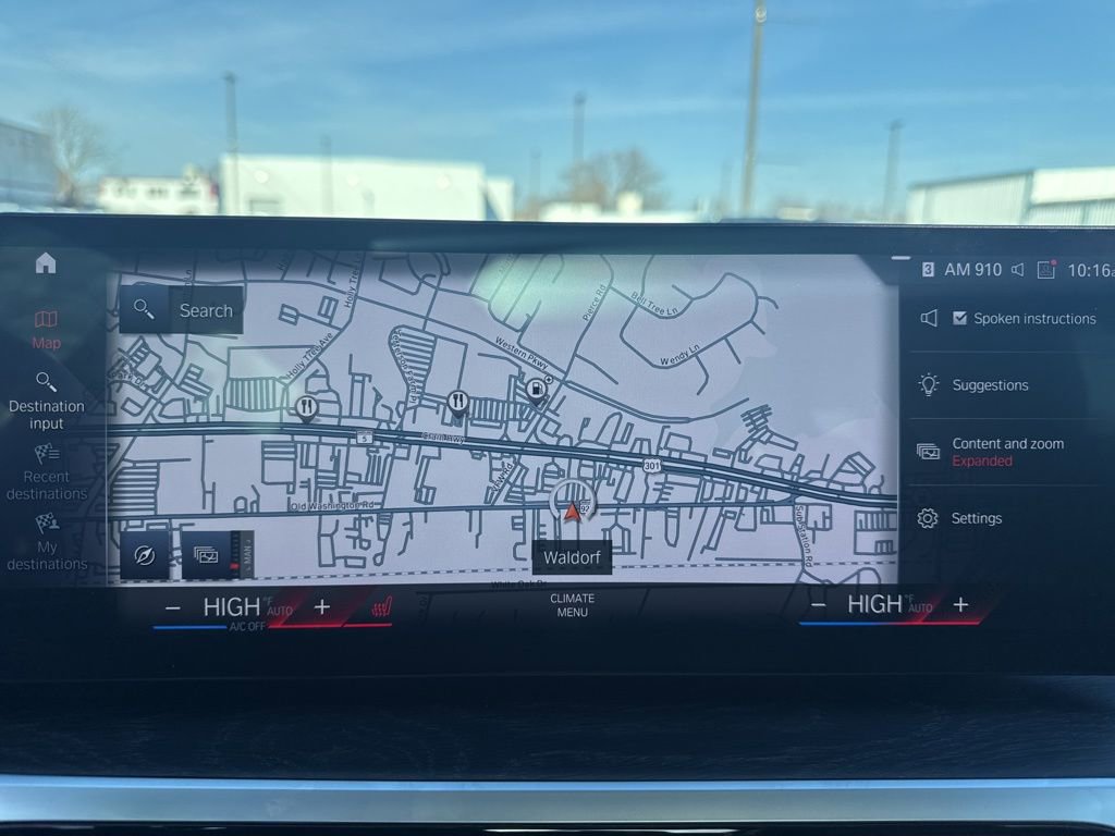 Used 2023 BMW 330i xDrive Sedan w/ Driving Assistance Package image 10