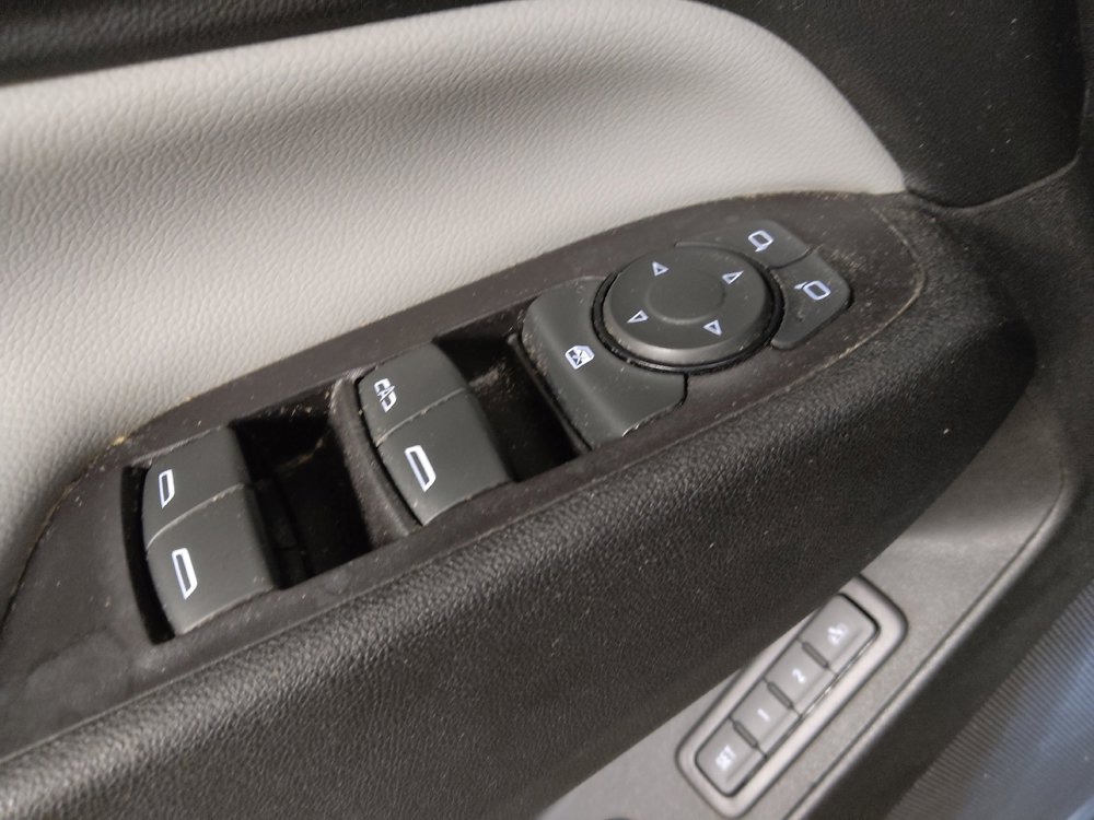 Used 2019 Chevrolet Equinox Premier image 27