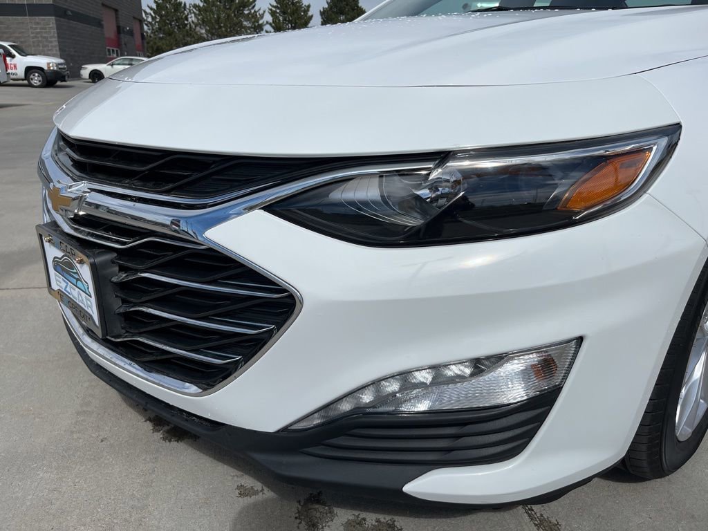Used 2020 Chevrolet Malibu LT w/ Fleet LT Safety Plus Package image 10